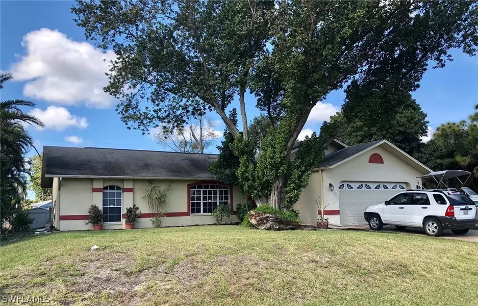 18506 Evergreen RD, Fort Myers, FL 33967