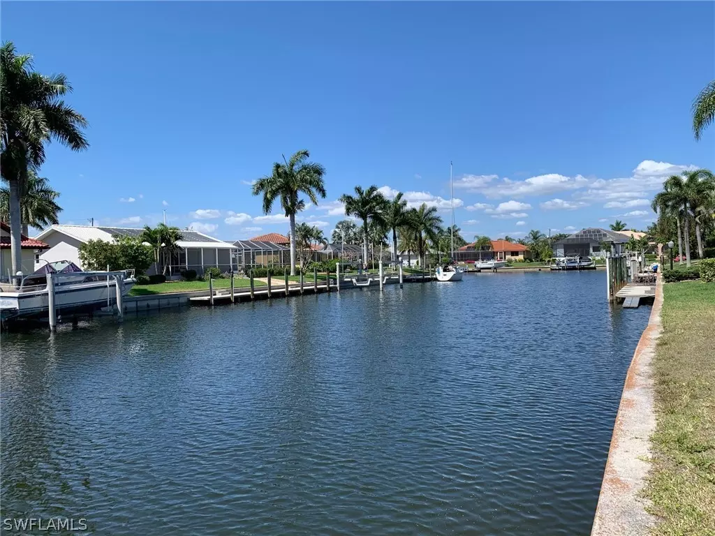 Punta Gorda, FL 33950,3701 Carmichael DR