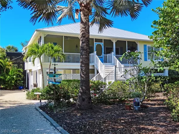 2100 Sunset CIR, Sanibel, FL 33957