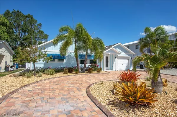 365 Donora BLVD, Fort Myers Beach, FL 33931