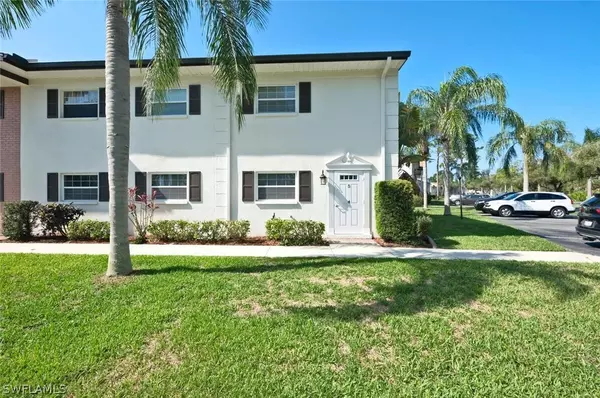 North Fort Myers, FL 33917,7055 New Post DR #4