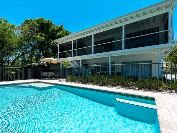 Sanibel, FL 33957,1170 Buttonwood LN