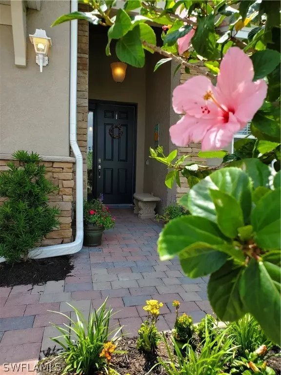 Alva, FL 33920,3157 Apple Blossom DR