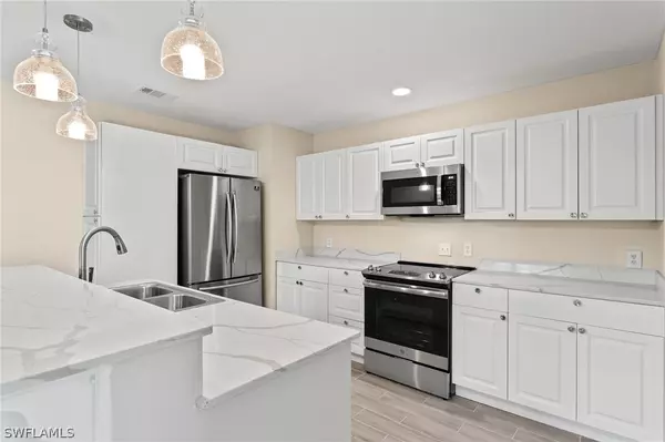 Labelle, FL 33935,460 Clark ST