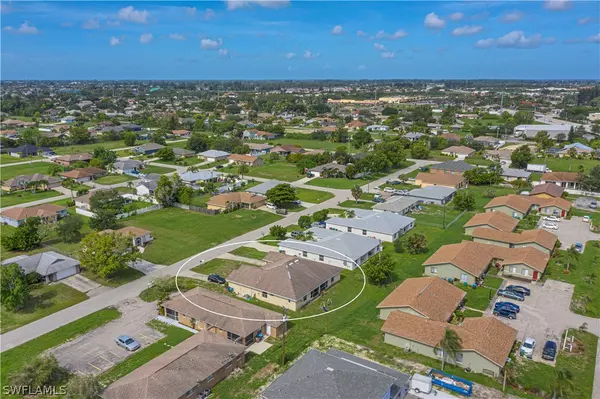 Cape Coral, FL 33990,227 SE Van Loon TER