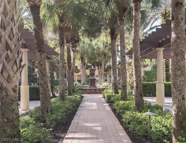 2748 Tiburon BLVD E #C-102, Naples, FL 34109
