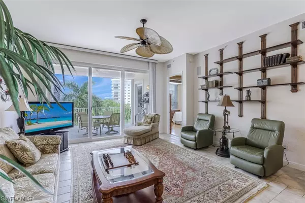 Marco Island, FL 34145,1061 S Collier BLVD #303