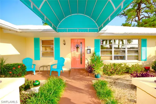 Fort Myers, FL 33908,15510 Old Mcgregor BLVD