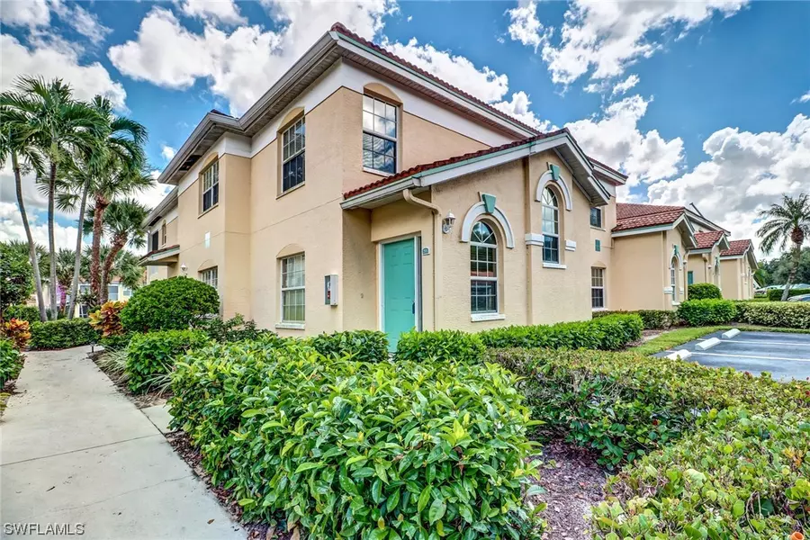 6804 Satinleaf RD S #201, Naples, FL 34109