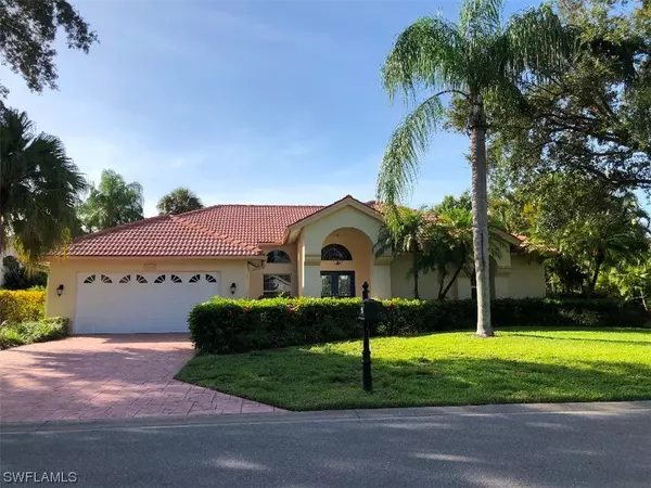 236 Monterey DR, Naples, FL 34119