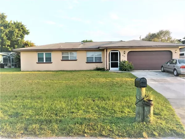 Cape Coral, FL 33990,916 SE 18th ST