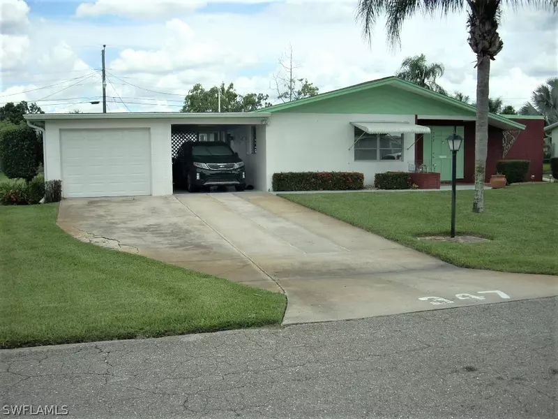 347 Beachwood AVE, Lehigh Acres, FL 33936