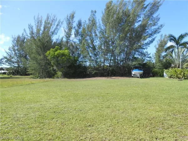 3245 Eighth AVE, St James City, FL 33956