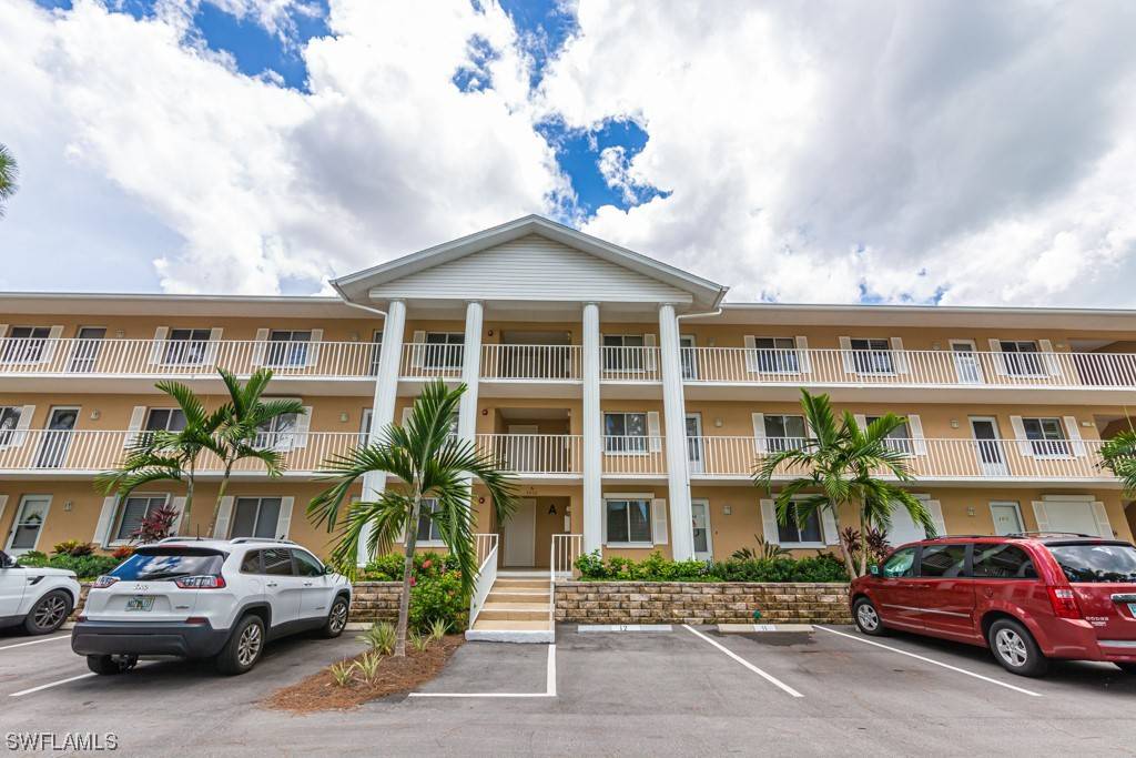 Naples, FL 34112,3002 Sandpiper Bay CIR #A104