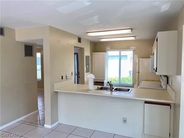 Marco Island, FL 34145,2229 San Marco RD #5-201