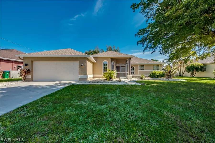 301 SE 21st ST, Cape Coral, FL 33990