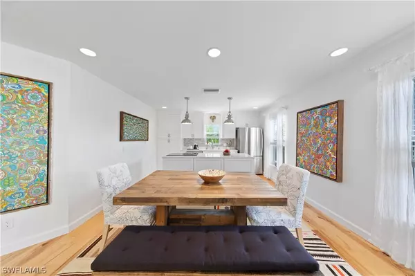 Sanibel, FL 33957,1860 Ibis LN