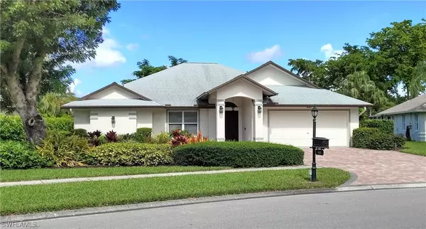 860 Hidden Harbour DR, Naples, FL 34109
