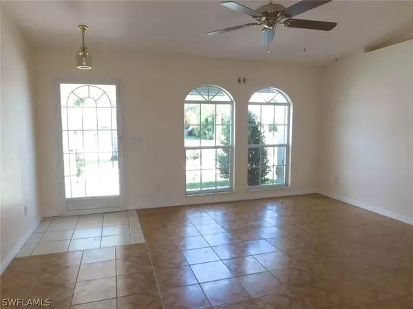 Cape Coral, FL 33990,1910 SE 8th TER