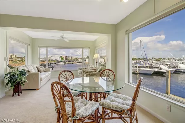 Naples, FL 34102,1100 8th AVE S #223F