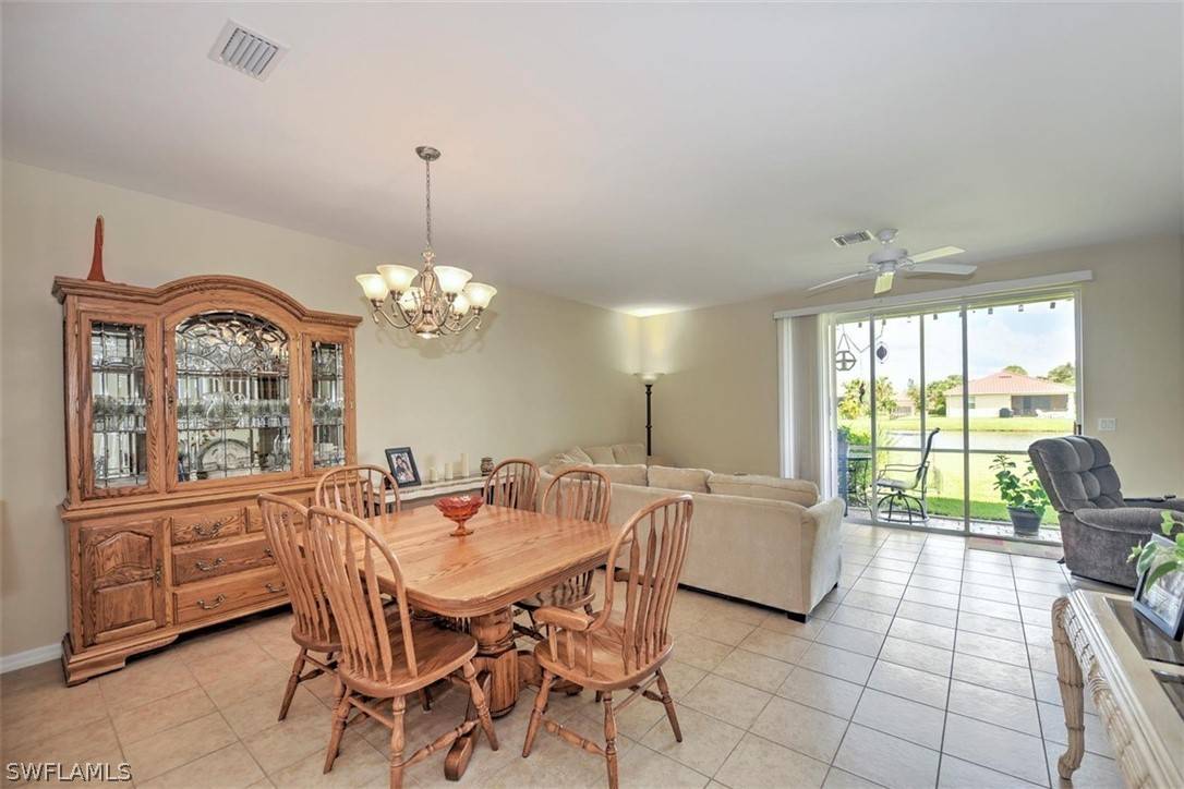 Cape Coral, FL 33909,2431 Laurentina LN