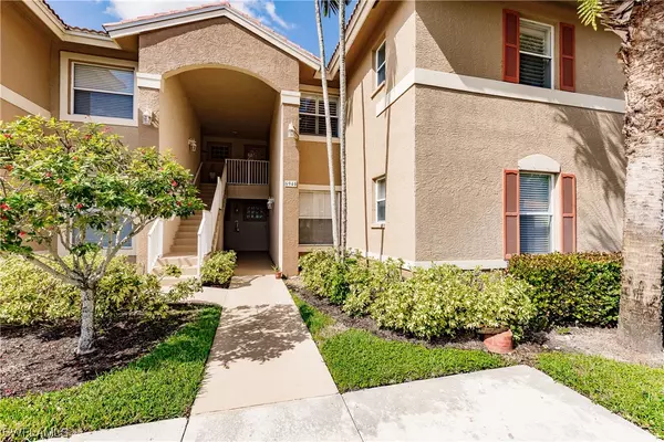 6940 Huntington Lakes CIR #204, Naples, FL 34119