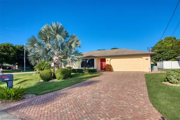 1210 SE 20th CT, Cape Coral, FL 33990