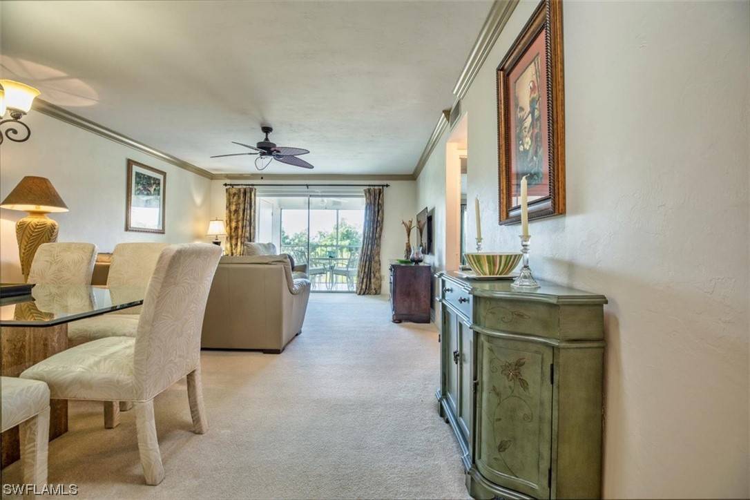 1051 Foxfire LN #310, Naples, FL 34104