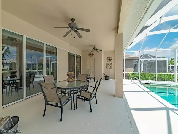 Marco Island, FL 34145,1849 Apataki CT