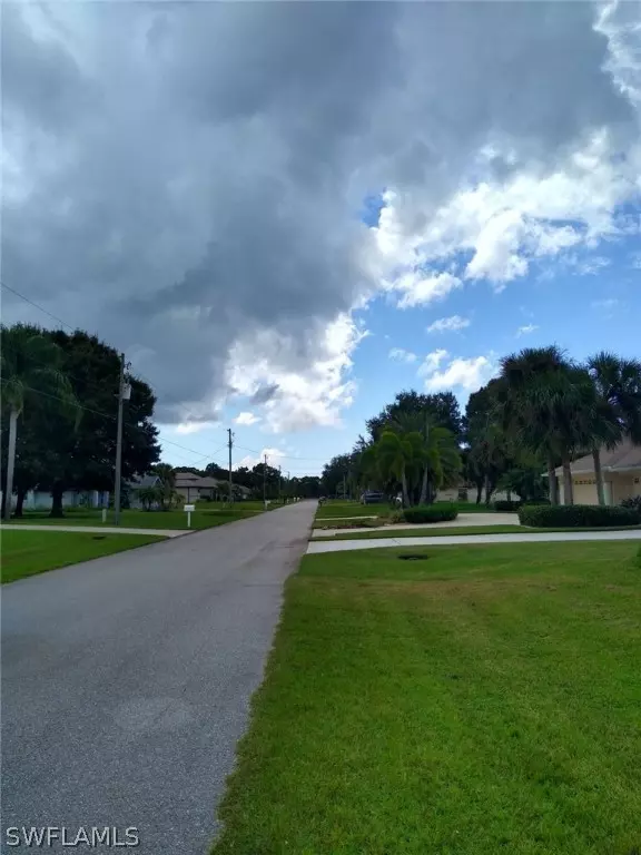 Rotonda West, FL 33947,65 Pinehurst PL