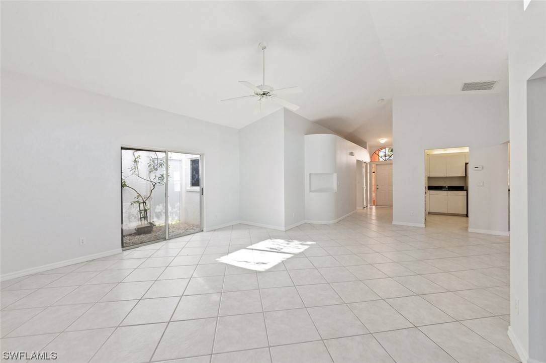 Naples, FL 34104,1154 Jardin DR