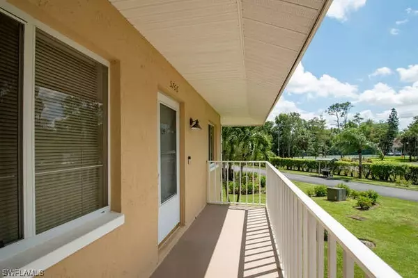 Naples, FL 34112,5766 Woodmere Lake CIR #H-204