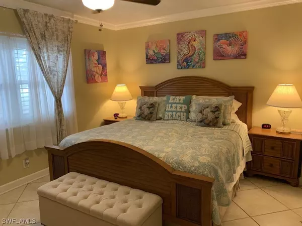 Marco Island, FL 34145,130 N Collier BLVD #B2