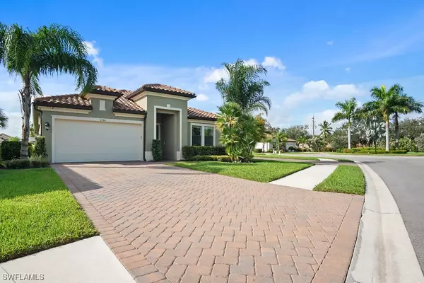 Naples, FL 34119,4780 Formosa DR