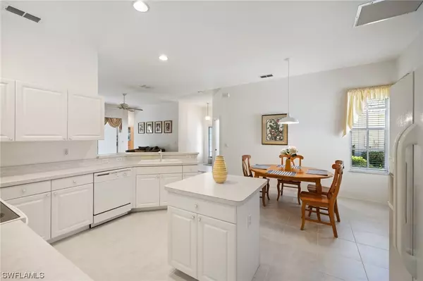 Naples, FL 34109,6767 Old Banyan WAY