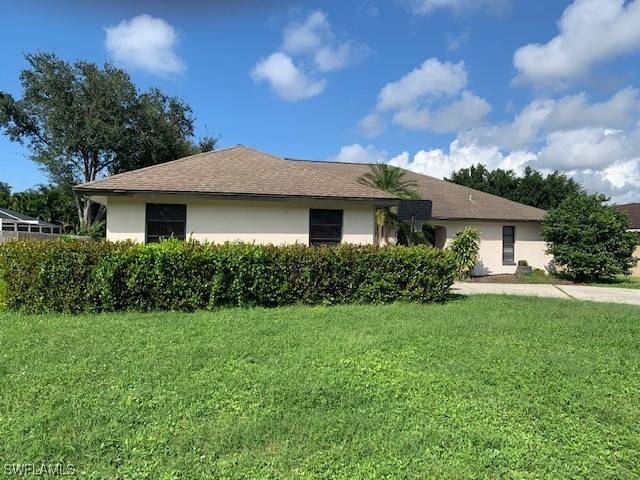 39 Wickliffe DR, Naples, FL 34110
