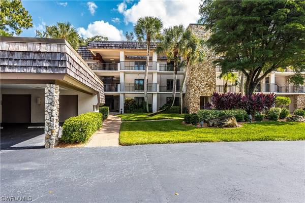 107 Wilderness DR #209, Naples, FL 34105