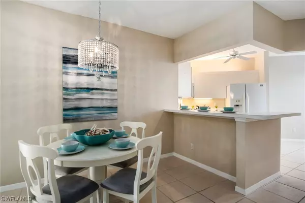 Naples, FL 34109,3715 Fieldstone BLVD #6-102