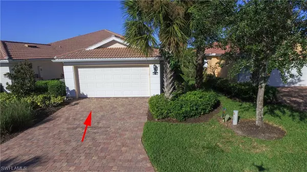 8678 Erice CT, Naples, FL 34114