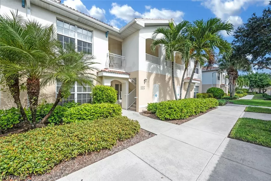 3025 Driftwood WAY #3205, Naples, FL 34109