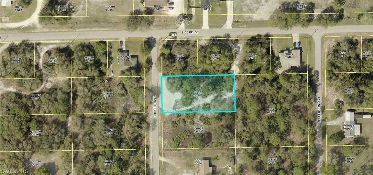 2220 Robert AVE, Alva, FL 33920