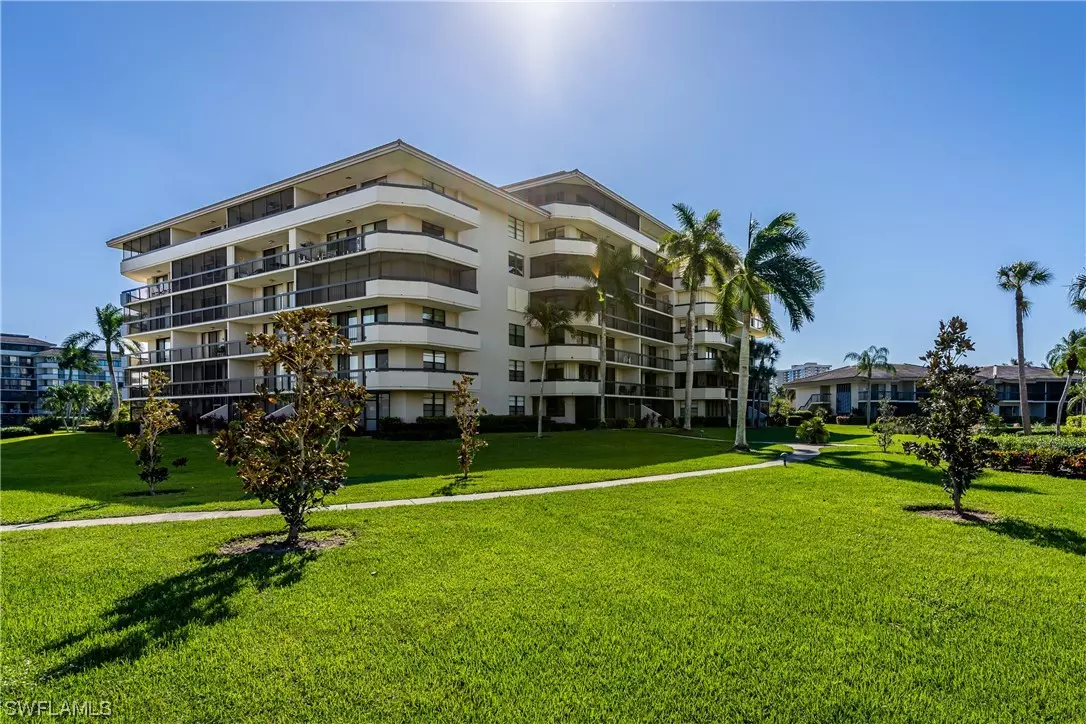 Marco Island, FL 34145,651 Seaview CT #B-204