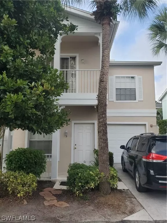 Naples, FL 34109,3295 Megan LN #5