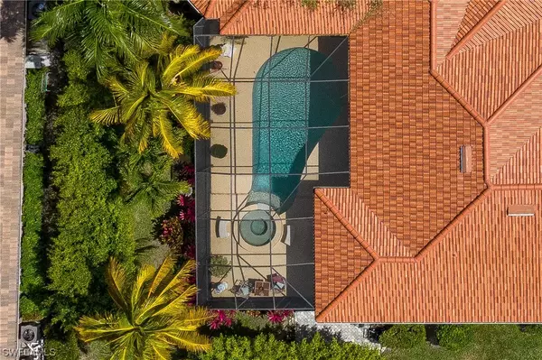 Naples, FL 34109,8199 Wilshire Lakes BLVD