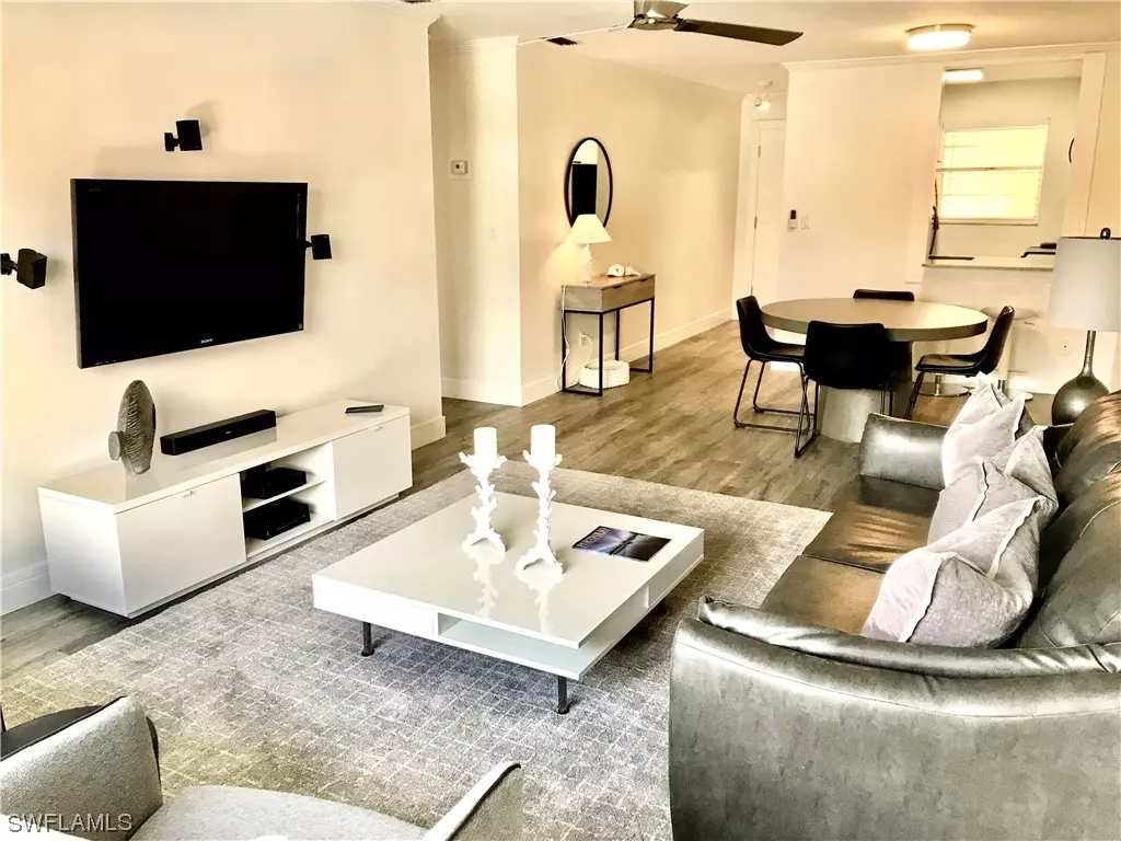 Naples, FL 34102,1195 Clam CT #201
