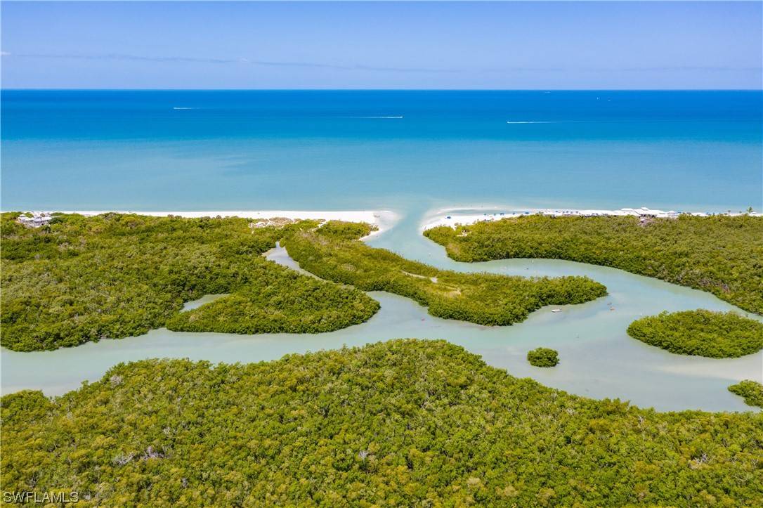 6001 Pelican Bay BLVD #902, Naples, FL 34108