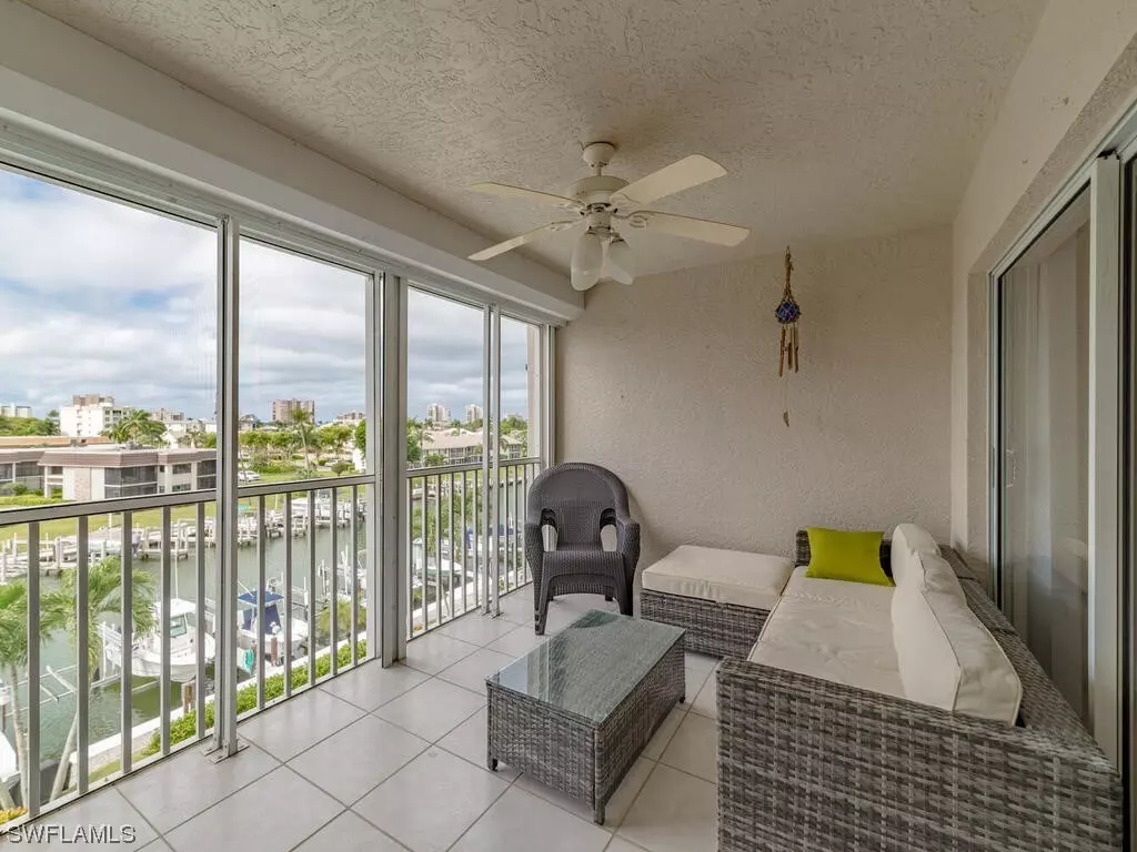 Marco Island, FL 34145,870 Collier CT #403