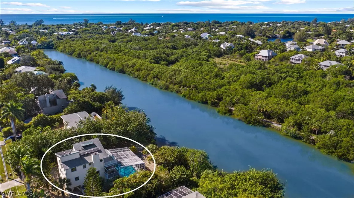 Sanibel, FL 33957,705 Rabbit RD