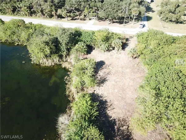 Alva, FL 33920,22070 N RIVER RD