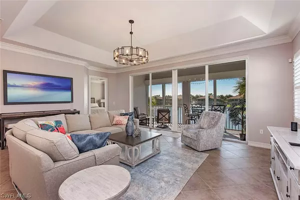 7160 Lemuria CIR #1504, Naples, FL 34109